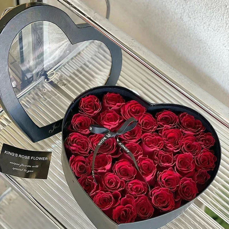 2 ピースゴールドハート型ラウンドフラワーボックスハグバケッ - Florist Supply Buckets のレビューと価格